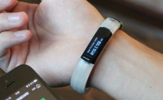 智能手环的未来 从运动伴侣到多功能体感终端
